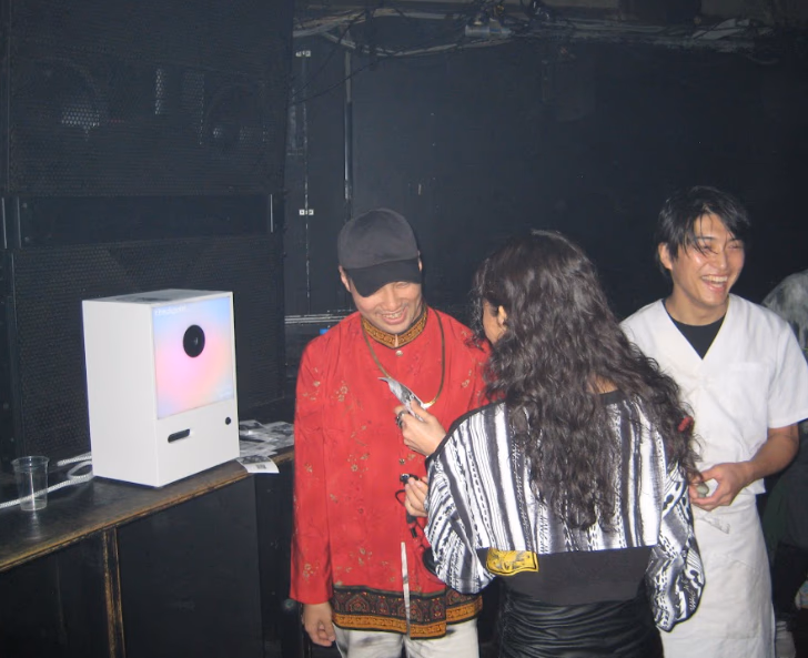 Checkpoint rental unit in a venue